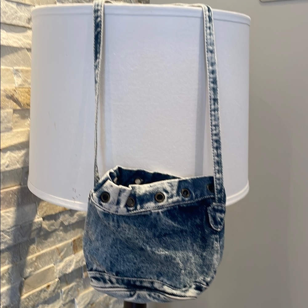 Acid wash Denim Shoulder Bag